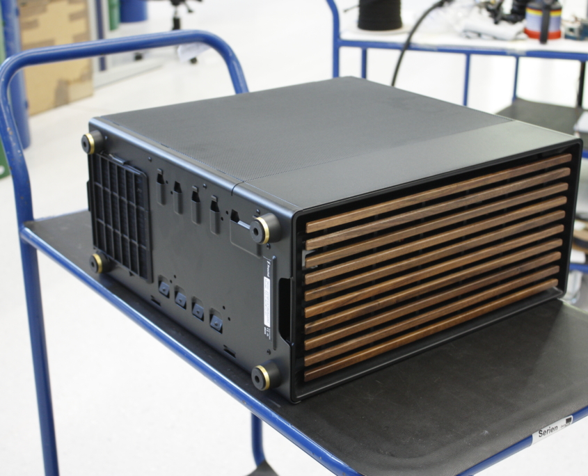 Industrie PC 19 Zoll Holzoptik Industrie PC 19 Zoll Holzoptik